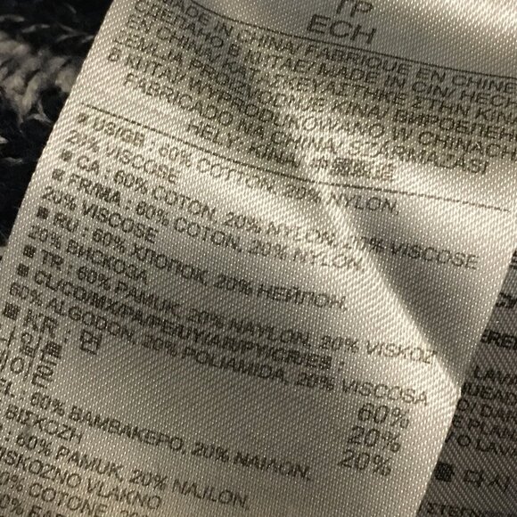 Banana Republic Cable Knit Cropped 3/4 Sleeve Sweater Top - Picture 8 of 13